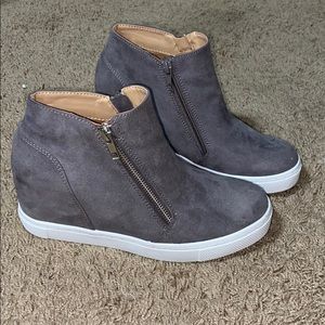 Sneaker Wedges